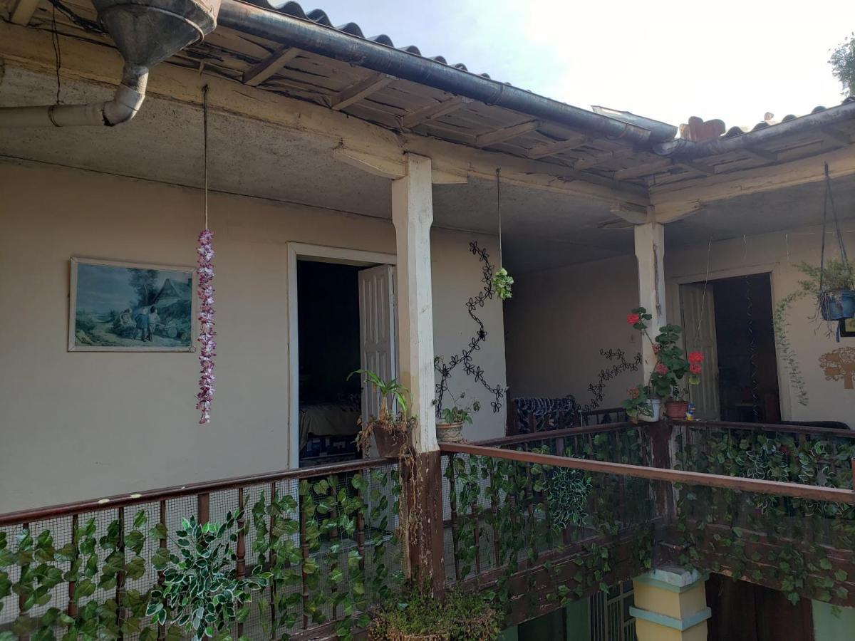 キトCasa Vieja Del Centro Historicoアパートメント エクステリア 写真