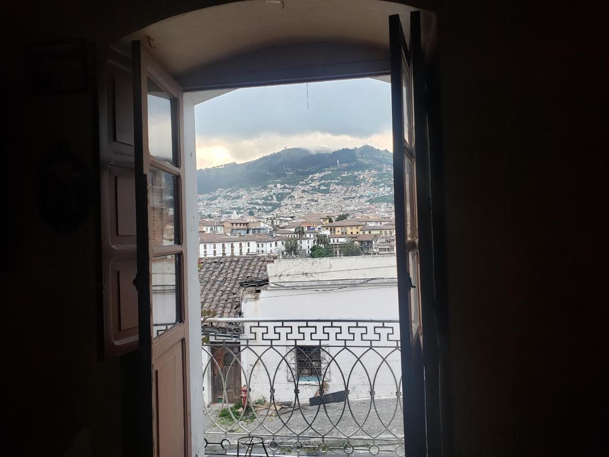 キトCasa Vieja Del Centro Historicoアパートメント エクステリア 写真